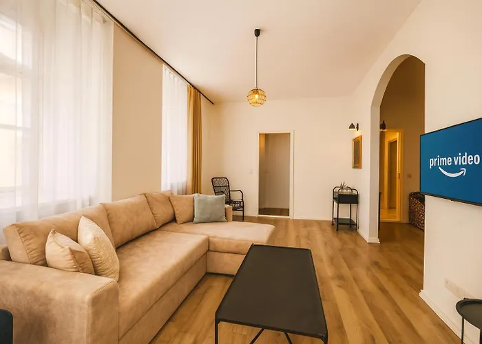 Lägenhet Old Town With 2 Bedrooms Next To Town Hall